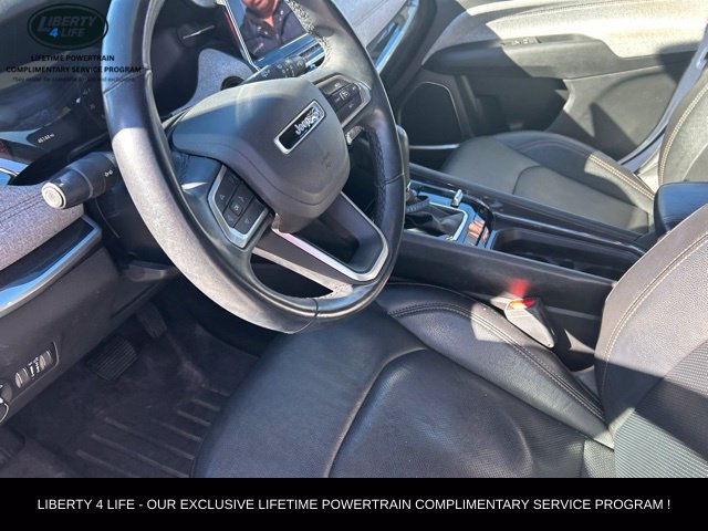 Used 2022 Jeep Compass Latitude AWD/4WD image 11