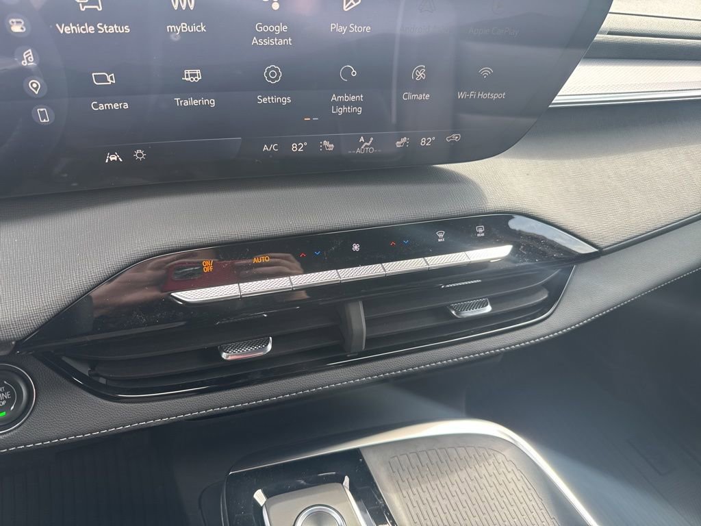 New 2026 Buick Enclave Sport Touring w/ Power Package AWD/4WD image 34