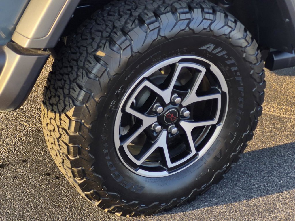 Used 2026 Jeep Wrangler Unlimited Rubicon AWD/4WD image 7