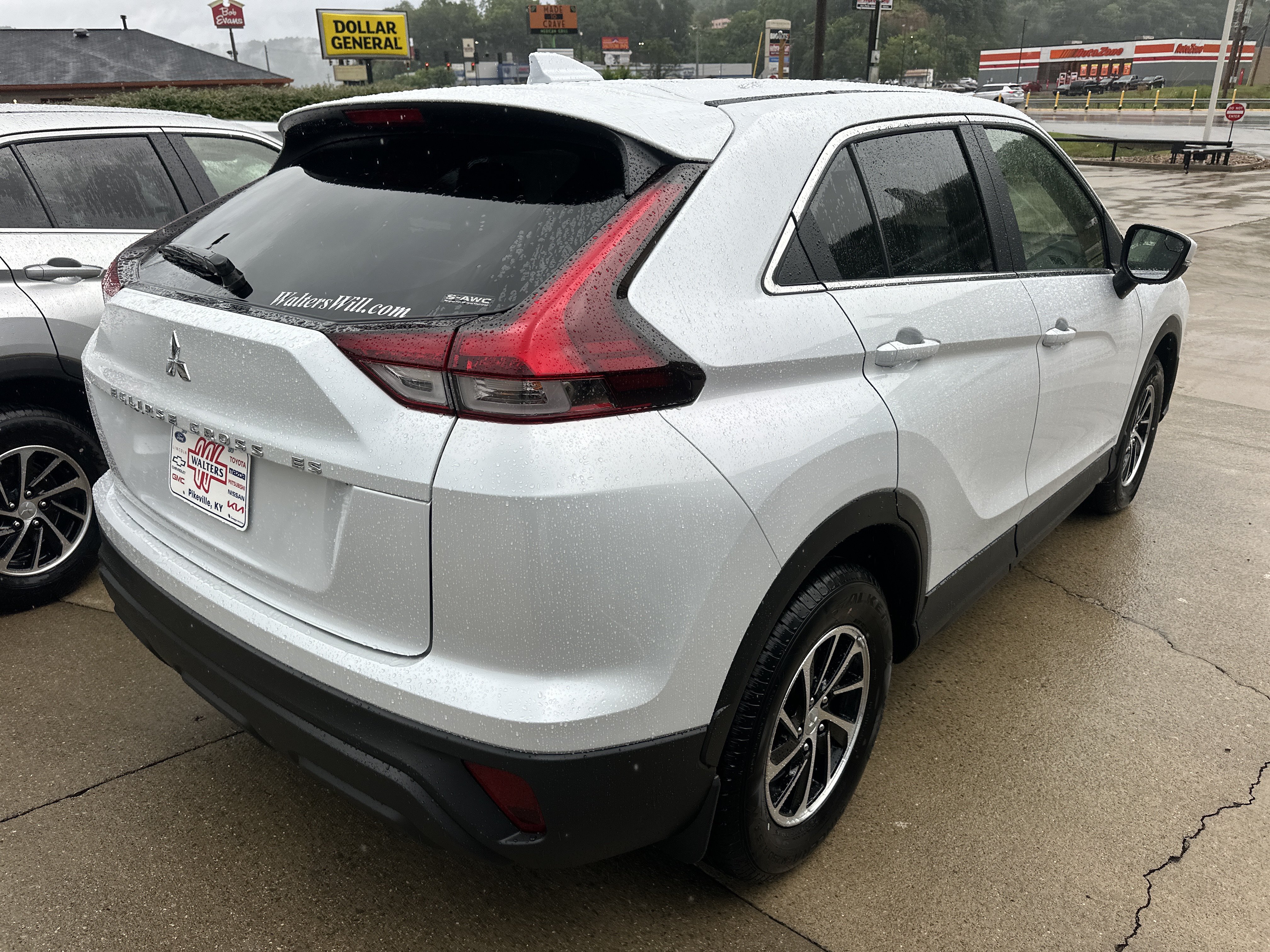New 2026 Mitsubishi Eclipse Cross ES AWD/4WD image 2