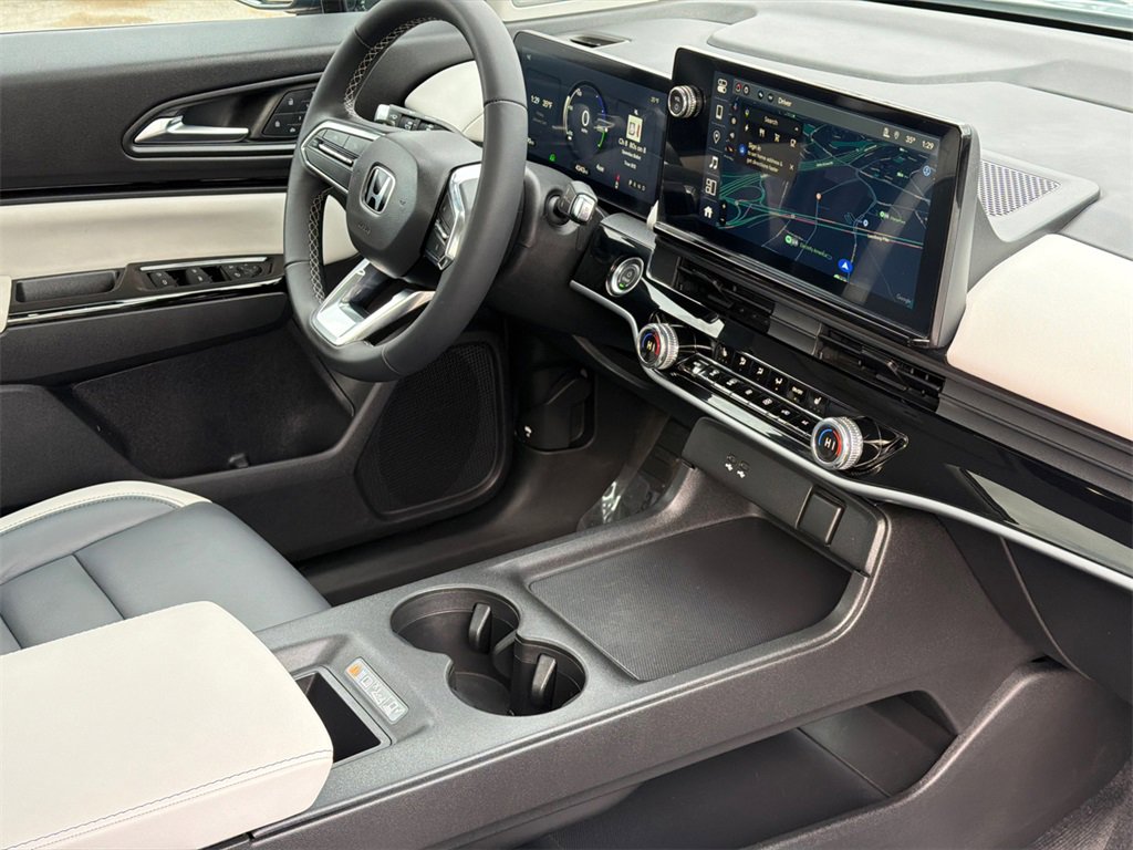 Used 2025 Honda Prologue Touring image 8