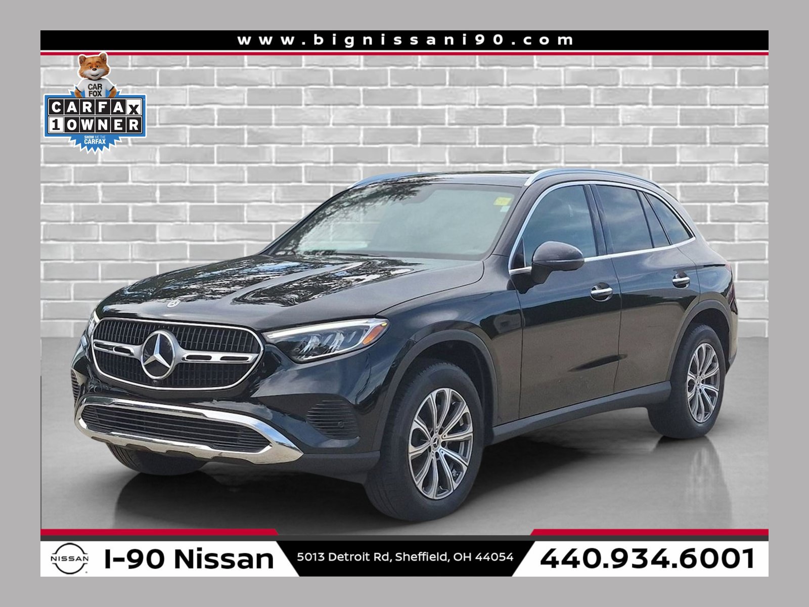Used 2024 Mercedes-Benz GLC 300 4MATIC image 1