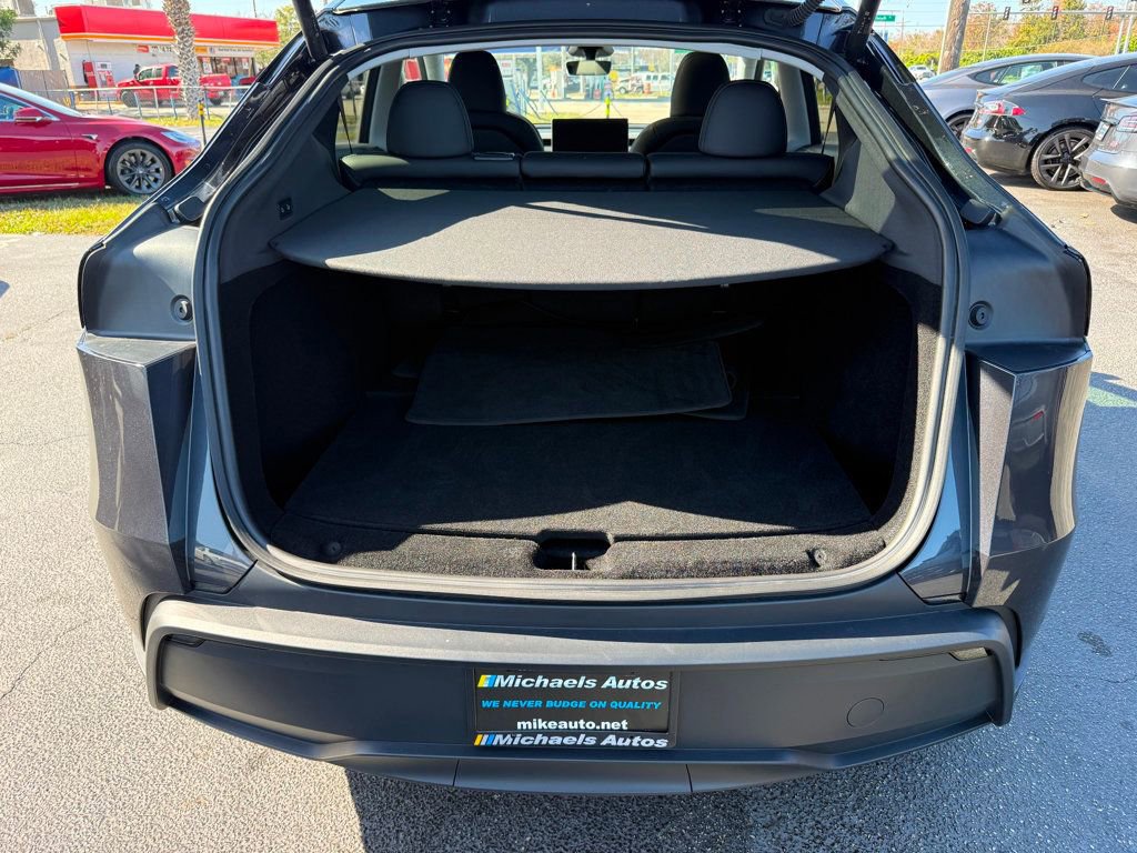 Used 2026 Tesla Model Y 2WD image 26