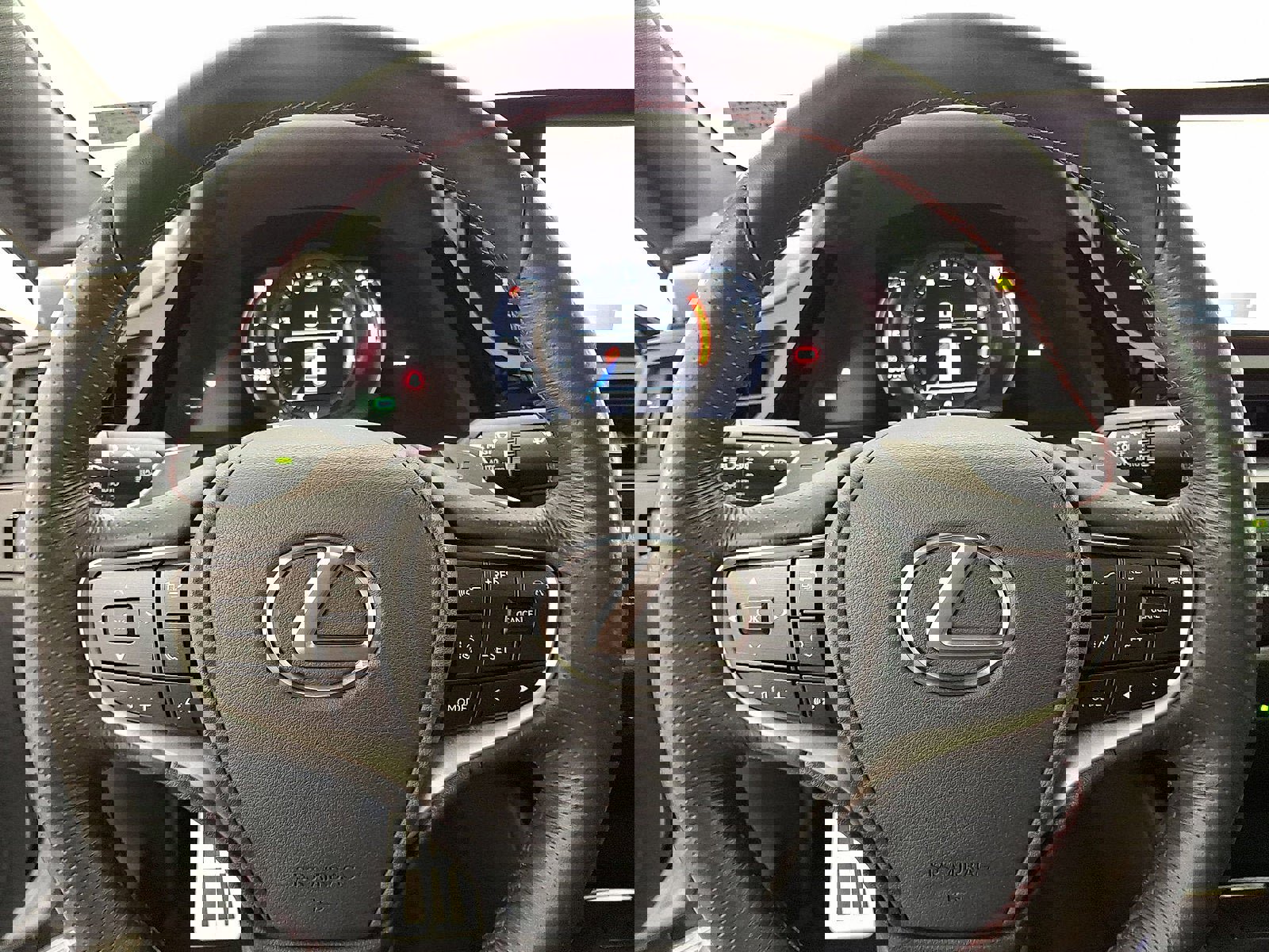 Used 2023 Lexus ES 350 F Sport w/ Accessory Package (Z2) image 16