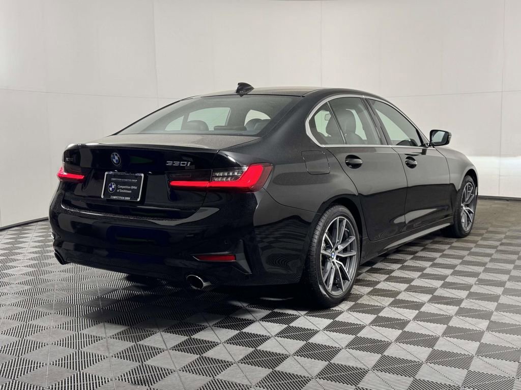 Used 2022 BMW 330i xDrive Sedan w/ Driving Assistance Package AWD/4WD image 10