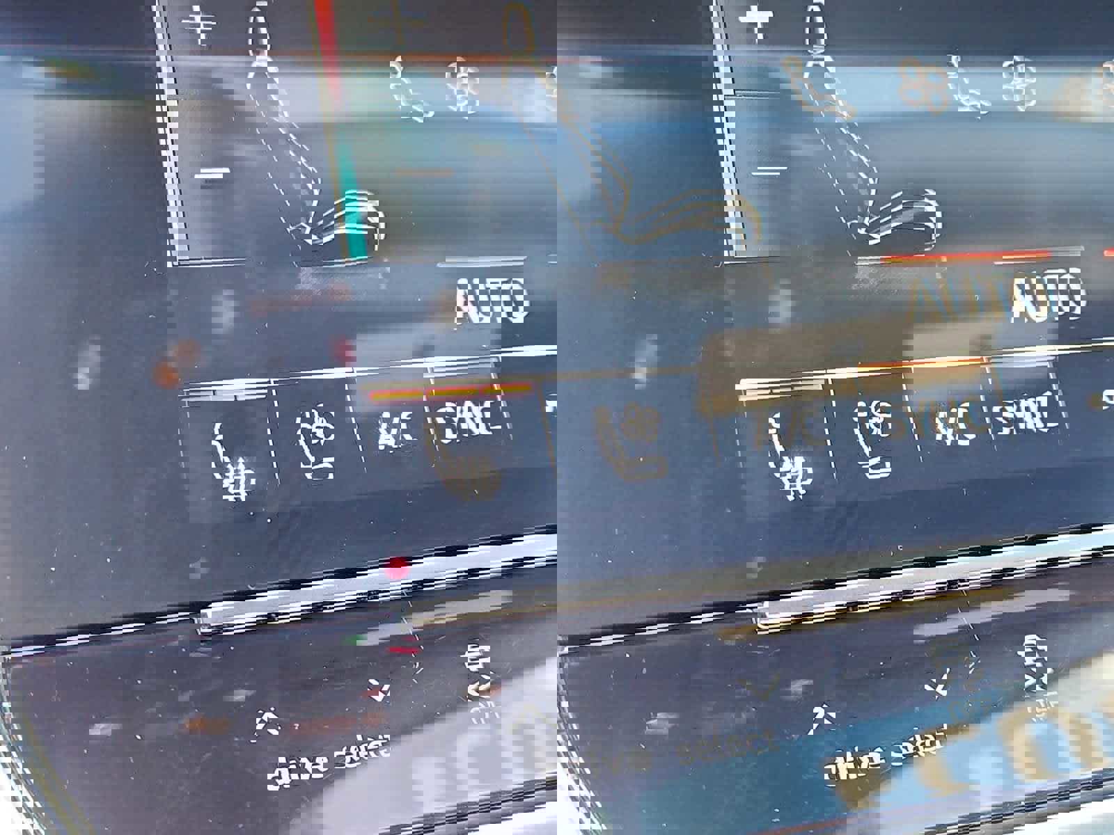 Certified 2021 Audi RS 6 w/ Carbon Optic Package image 28