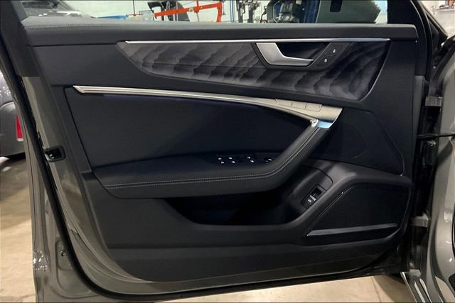 Certified 2025 Audi A6 Premium Plus image 22