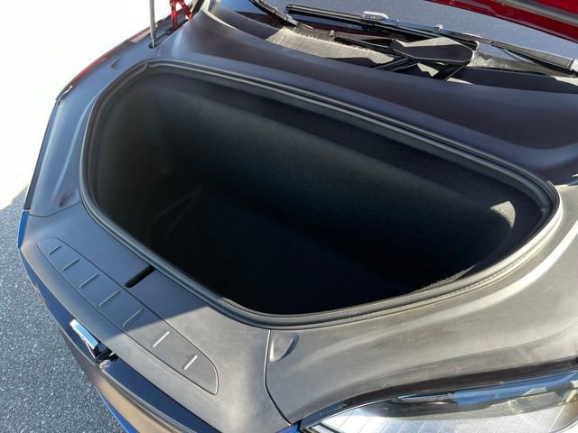 Used 2023 Tesla Model X image 36