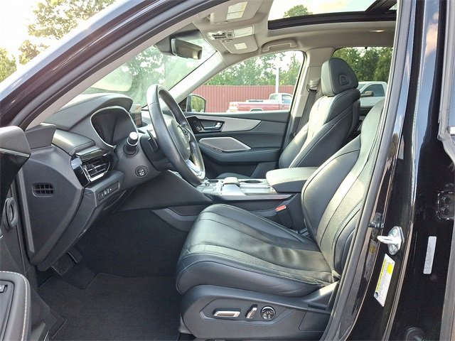 Used 2023 Acura MDX SH-AWD w/ Technology Package image 14