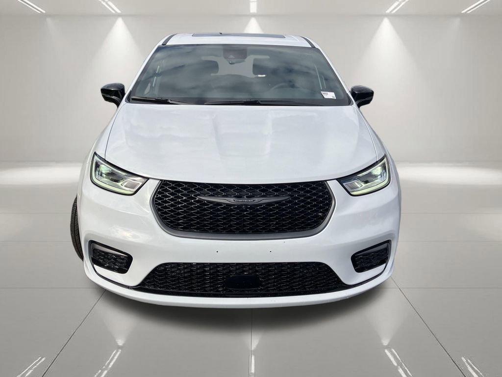 New 2026 Chrysler Pacifica Select image 10