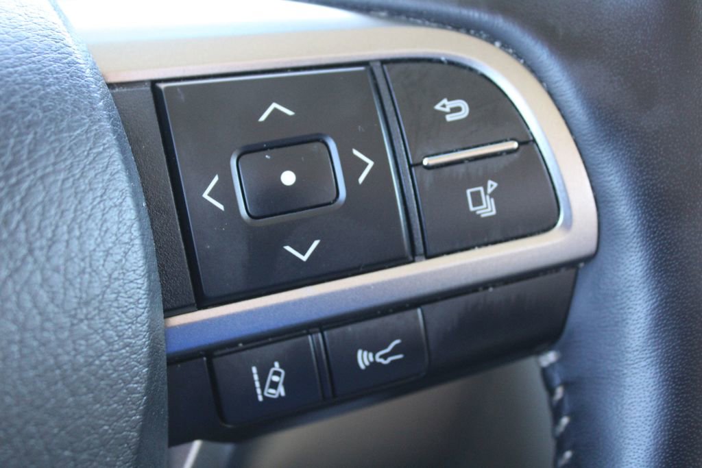 Used 2023 Lexus GX 460 Premium w/ Premium Package image 38