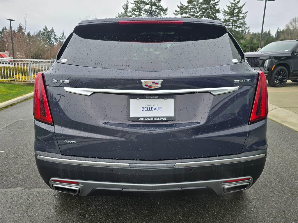 Used 2025 Cadillac XT5 Premium Luxury w/ Technology Package image 4