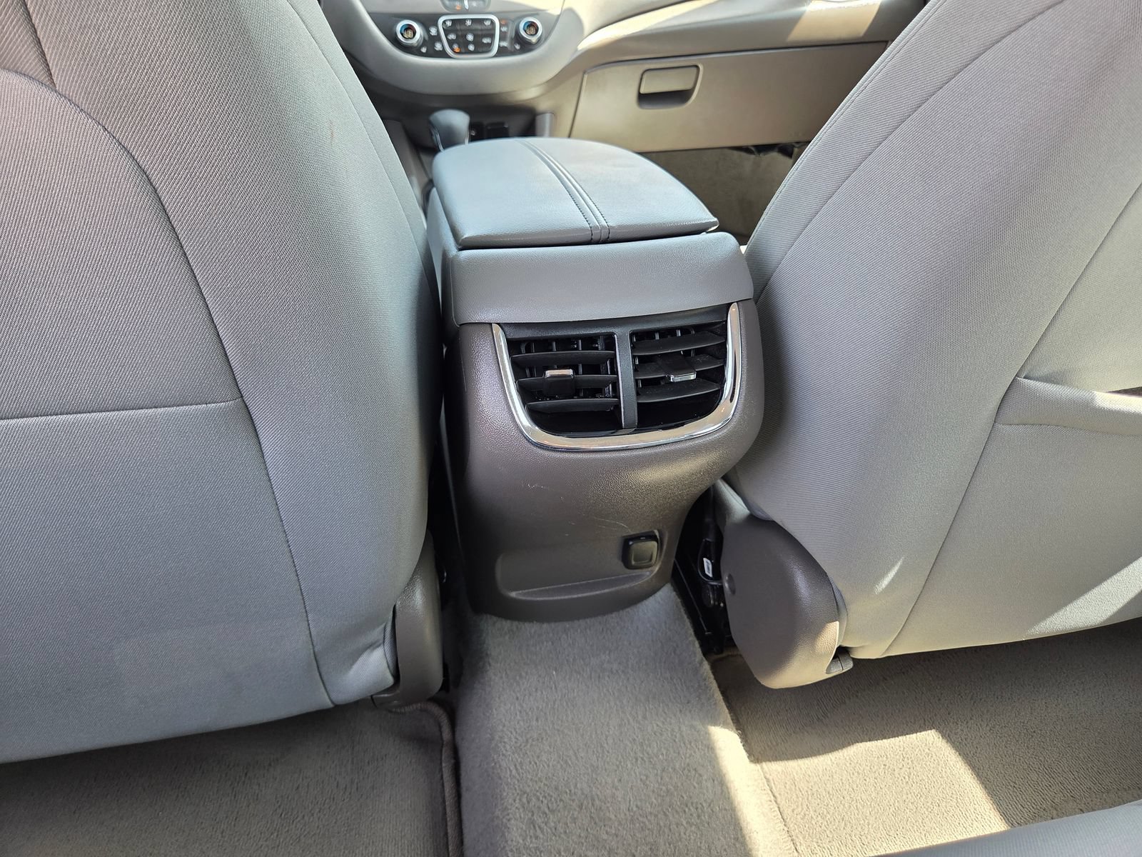 Used 2024 Chevrolet Malibu LT FWD image 20