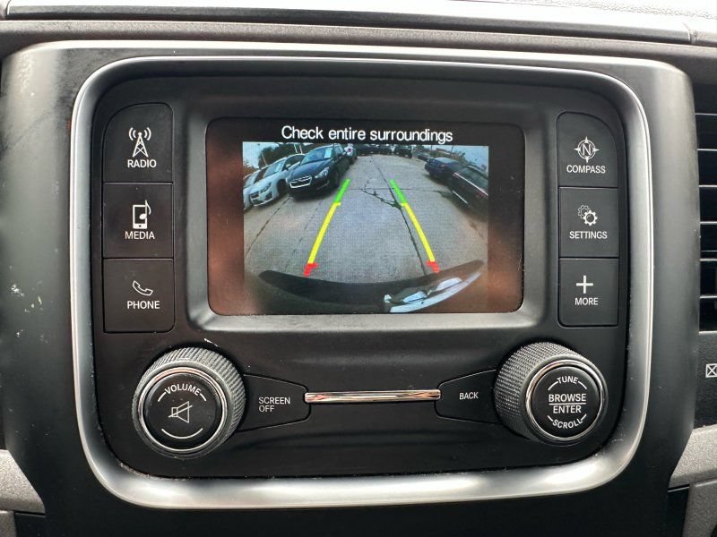 Used 2018 RAM 1500 Express AWD/4WD image 24