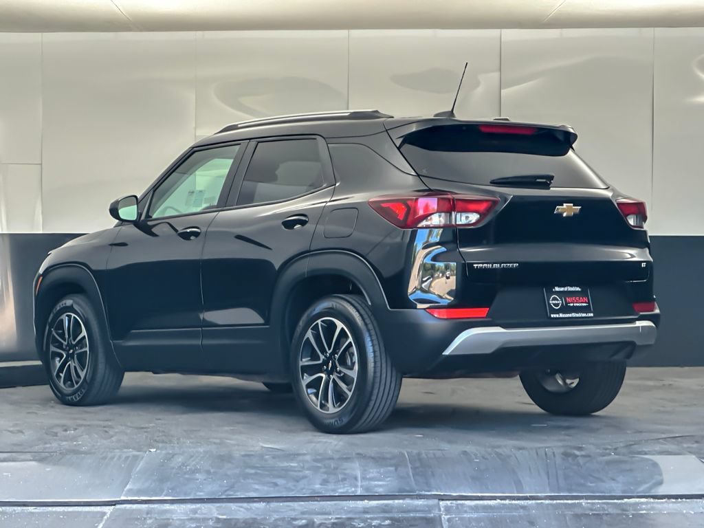 Used 2025 Chevrolet TrailBlazer LT FWD image 5