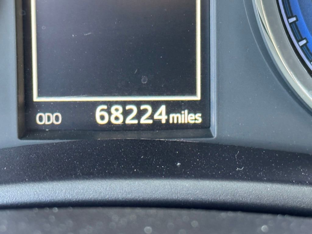 Used 2019 Toyota Corolla SE FWD image 17