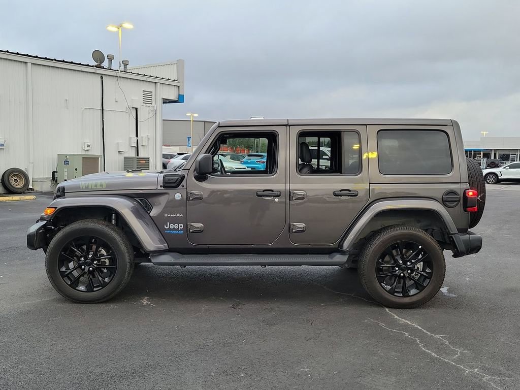 Used 2021 Jeep Wrangler Unlimited Sahara w/ Cold Weather Group image 3