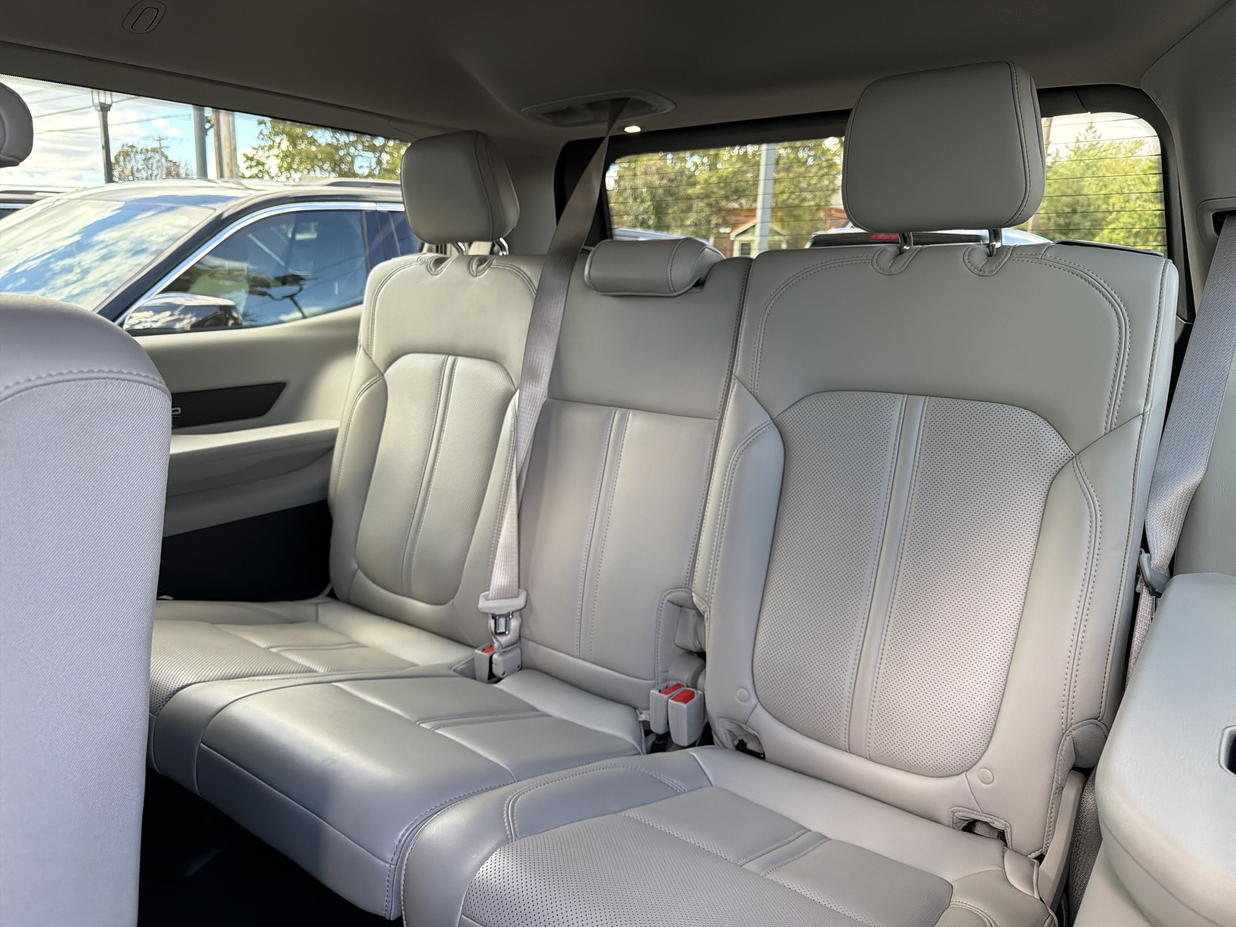 Used 2022 Jeep Wagoneer Series I AWD/4WD image 28