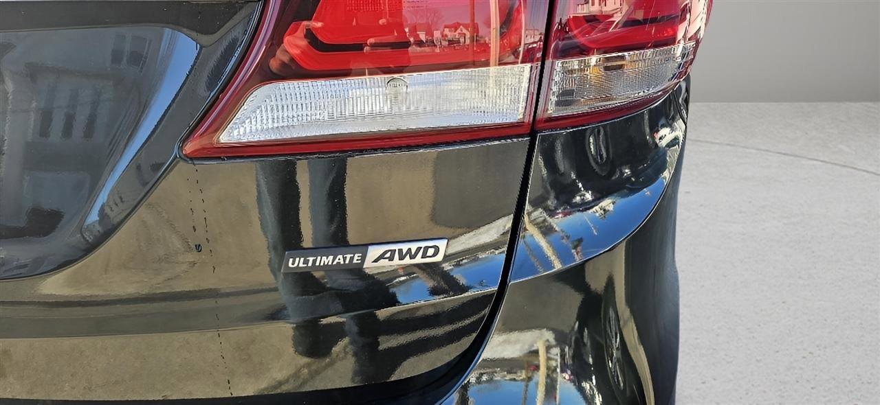 Used 2018 Hyundai Santa Fe SE Ultimate 3.3L Auto AWD image 15