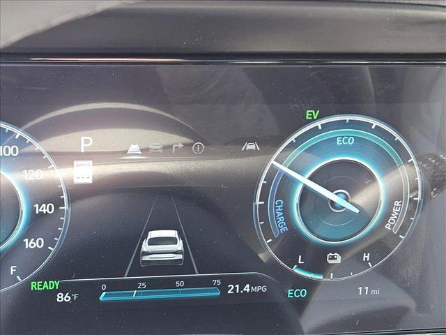 New 2025 Hyundai Elantra Limited image 13