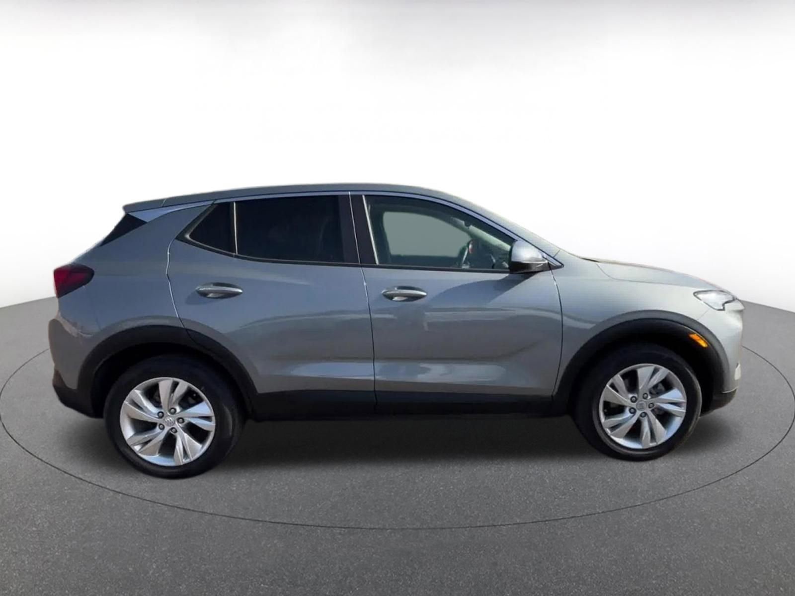 Used 2025 Buick Encore GX Preferred image 16