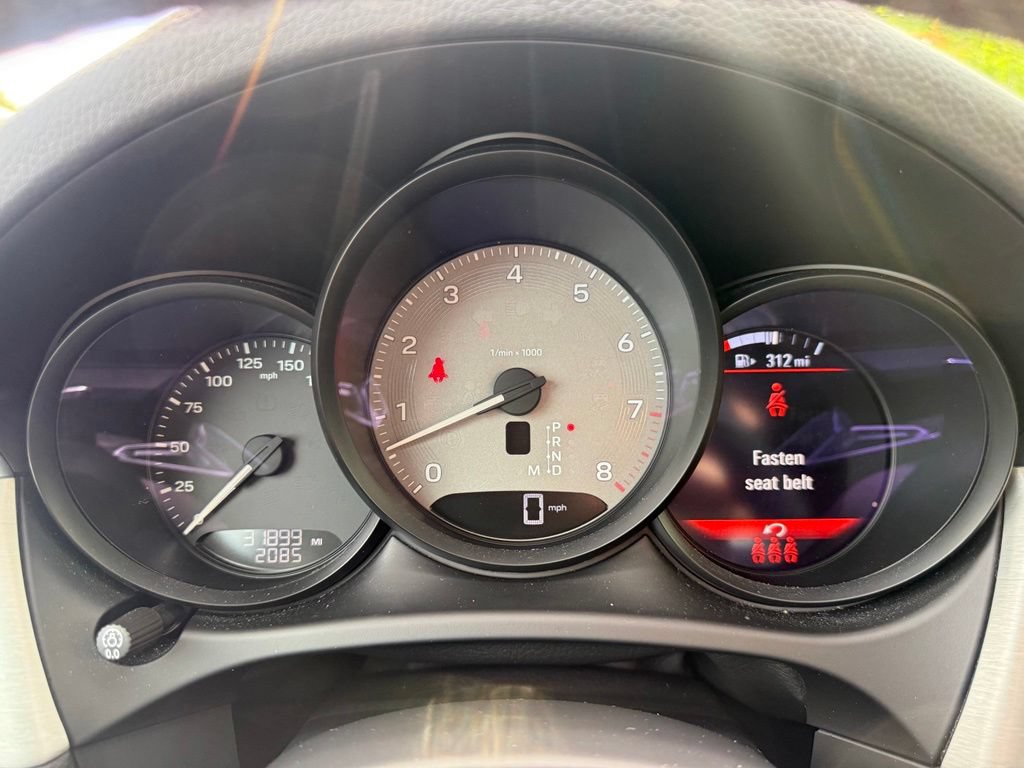 Used 2023 Porsche Macan S AWD/4WD image 19