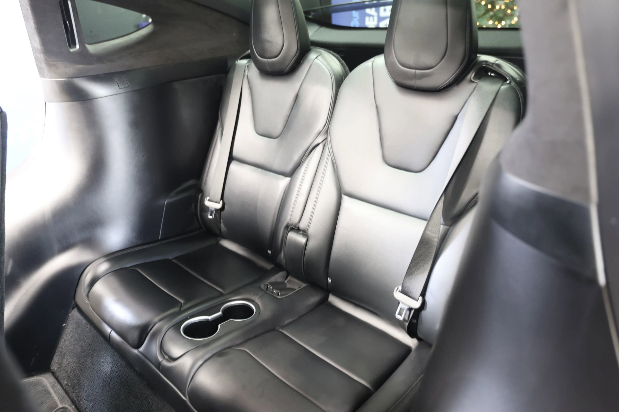 Used 2018 Tesla Model X 75D image 48