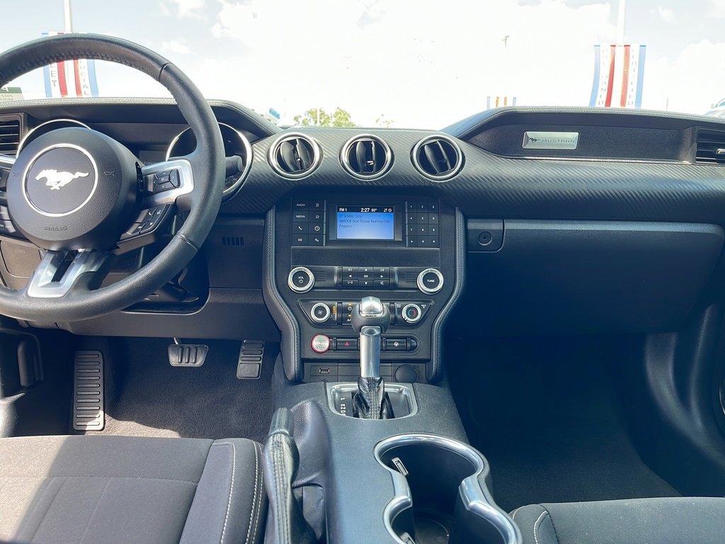 Certified 2022 Ford Mustang EcoBoost w/ Black Accent Package image 25