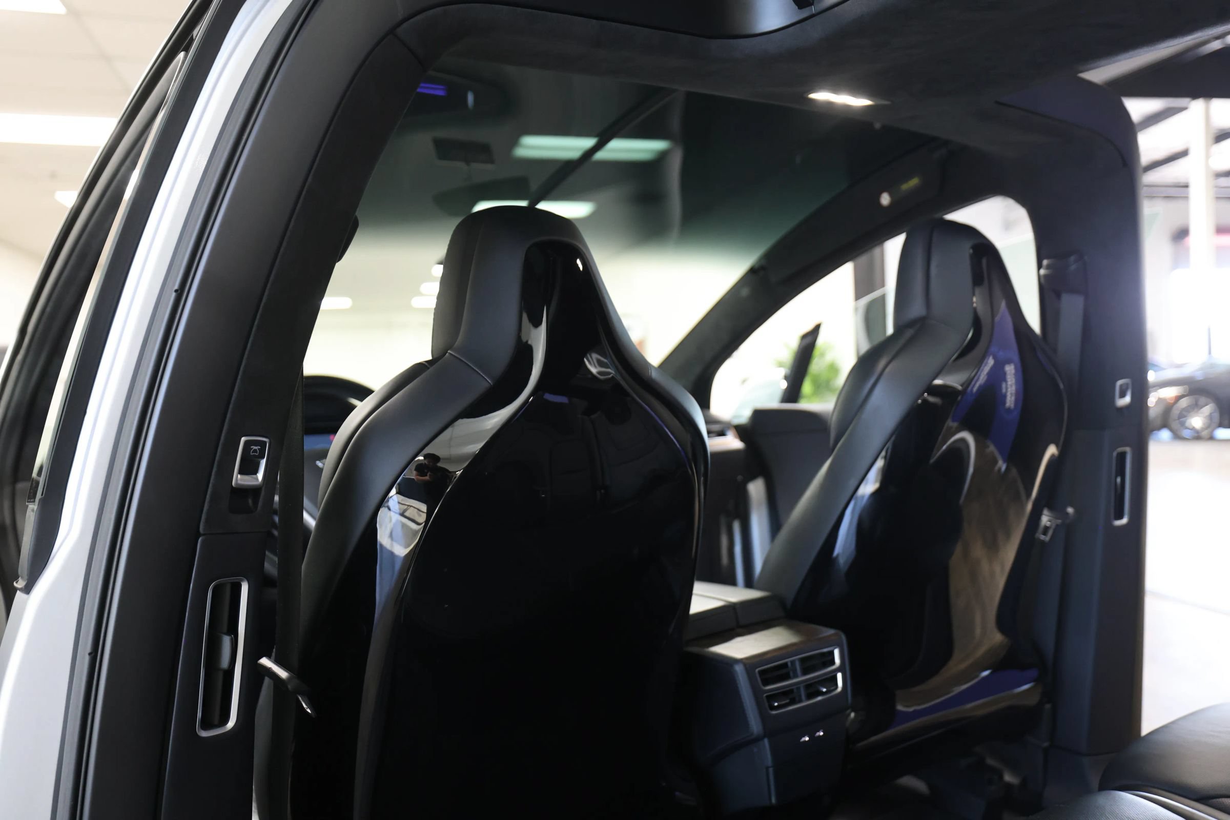 Used 2017 Tesla Model X 90D AWD/4WD image 47