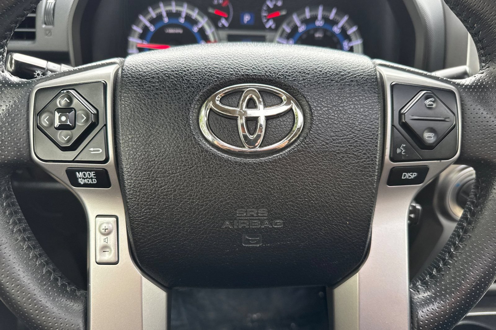 Used 2016 Toyota 4Runner Limited AWD/4WD image 24