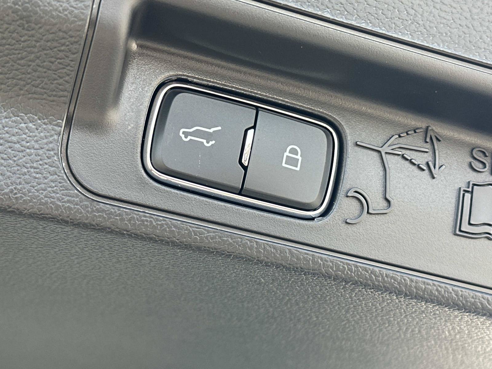 New 2027 Ford Explorer Active AWD/4WD image 28