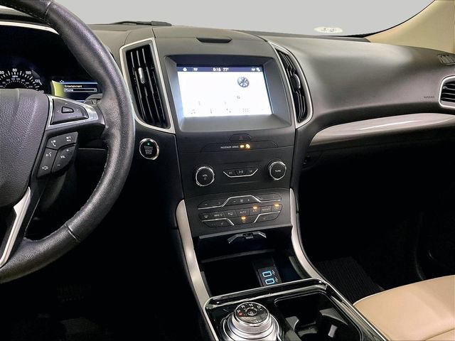Certified 2019 Ford Edge SEL w/ Equipment Group 201A AWD/4WD image 6