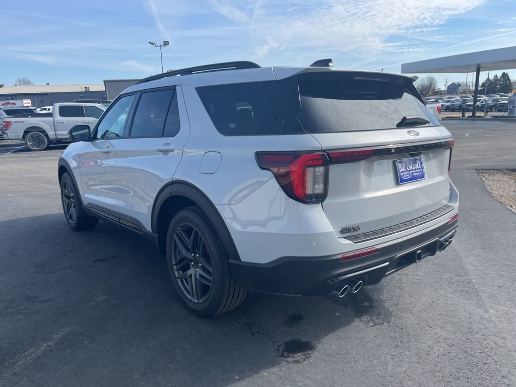 New 2026 Ford Explorer ST w/ Sun And Sound Package image 5