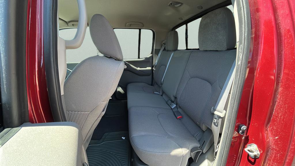 Used 2019 Nissan Frontier SV w/ Value Truck Package RWD image 16