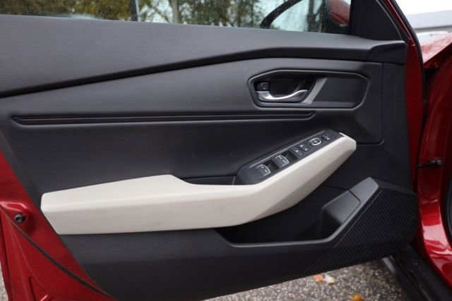 Used 2024 Honda Accord EX image 15