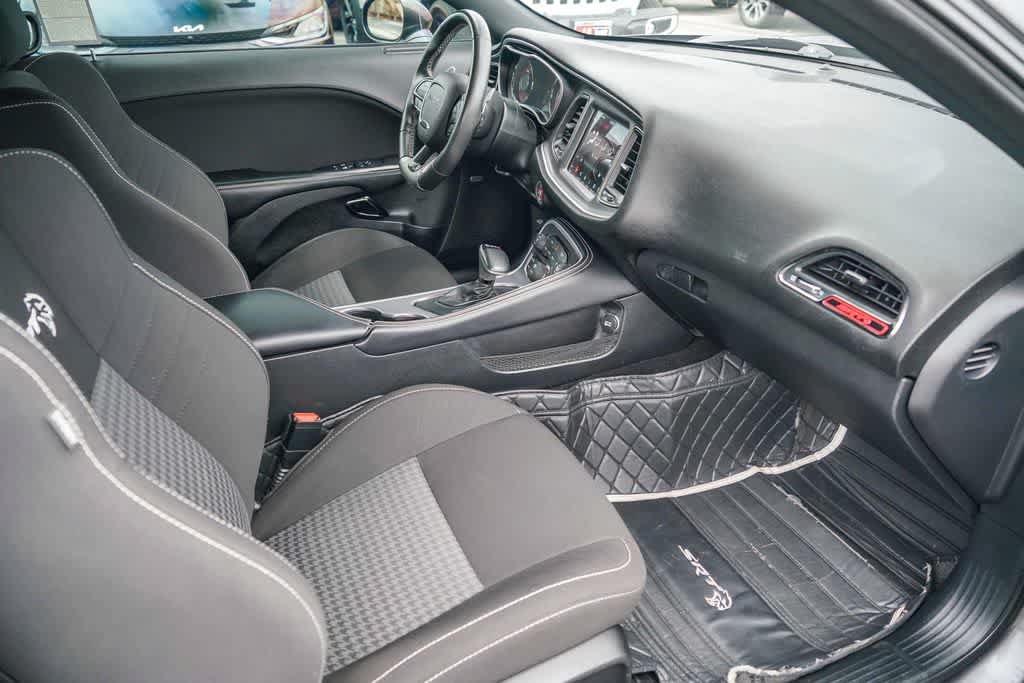 Used 2020 Dodge Challenger SRT Hellcat RWD image 15