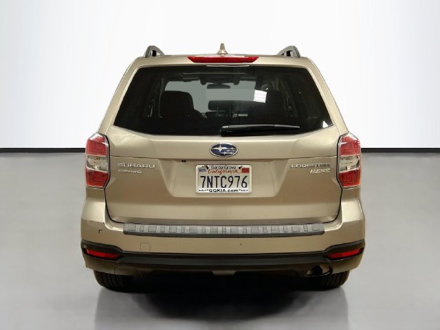 Used 2016 Subaru Forester 2.5i Premium AWD/4WD image 6