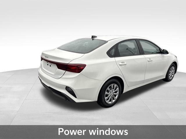 Used 2024 Kia Forte LX image 8