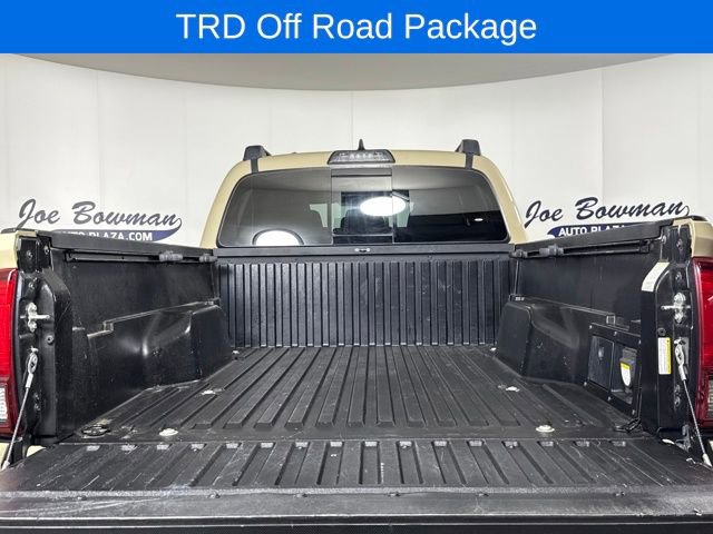 Used 2019 Toyota Tacoma TRD Off-Road image 9