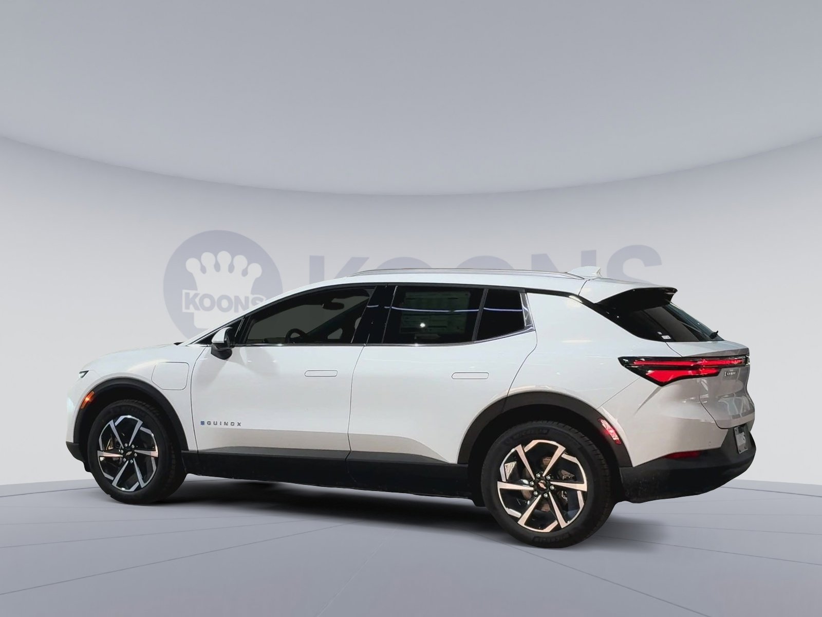 New 2026 Chevrolet Equinox EV LT image 8