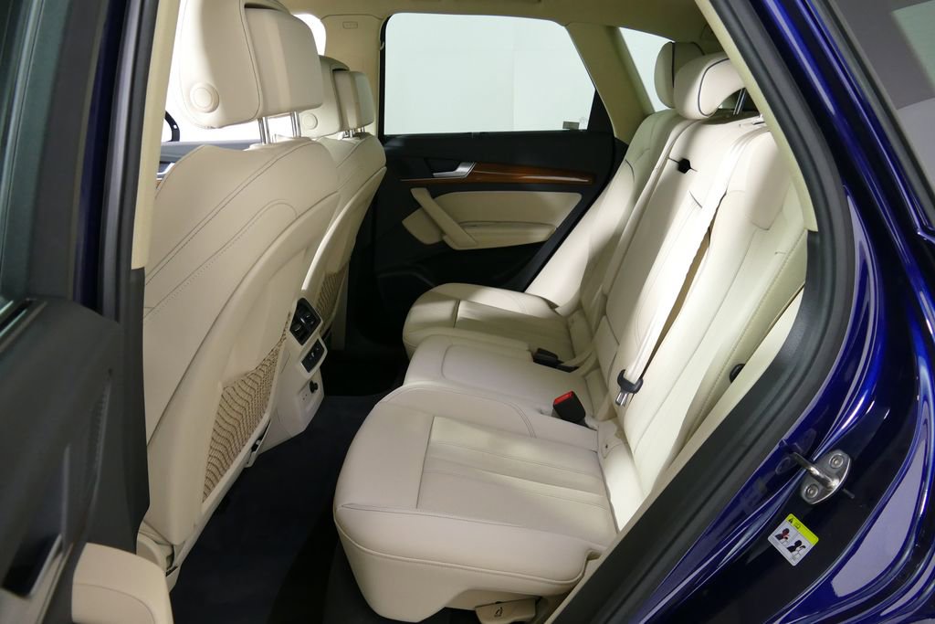 Certified 2023 Audi Q5 2.0T Premium Plus w/ Premium Plus Package AWD/4WD image 5