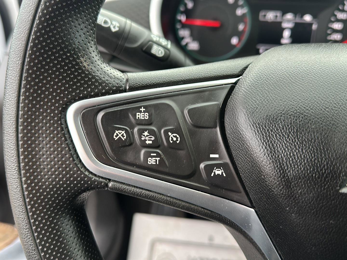 Used 2023 Chevrolet Malibu LT image 23