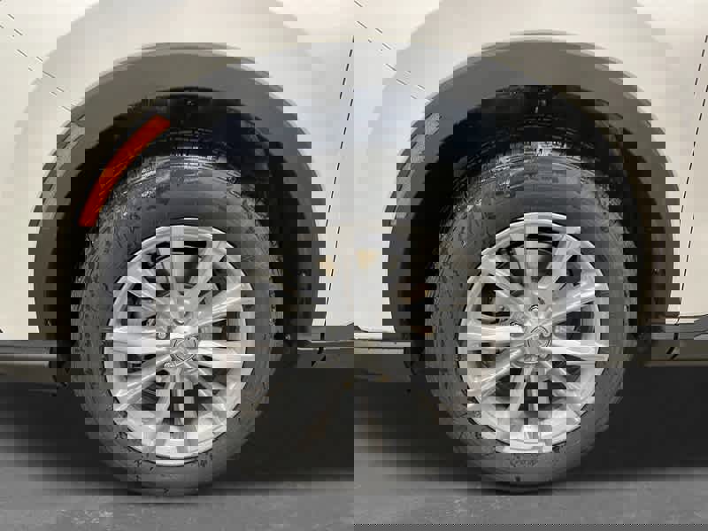 Used 2025 Honda CR-V EX image 10