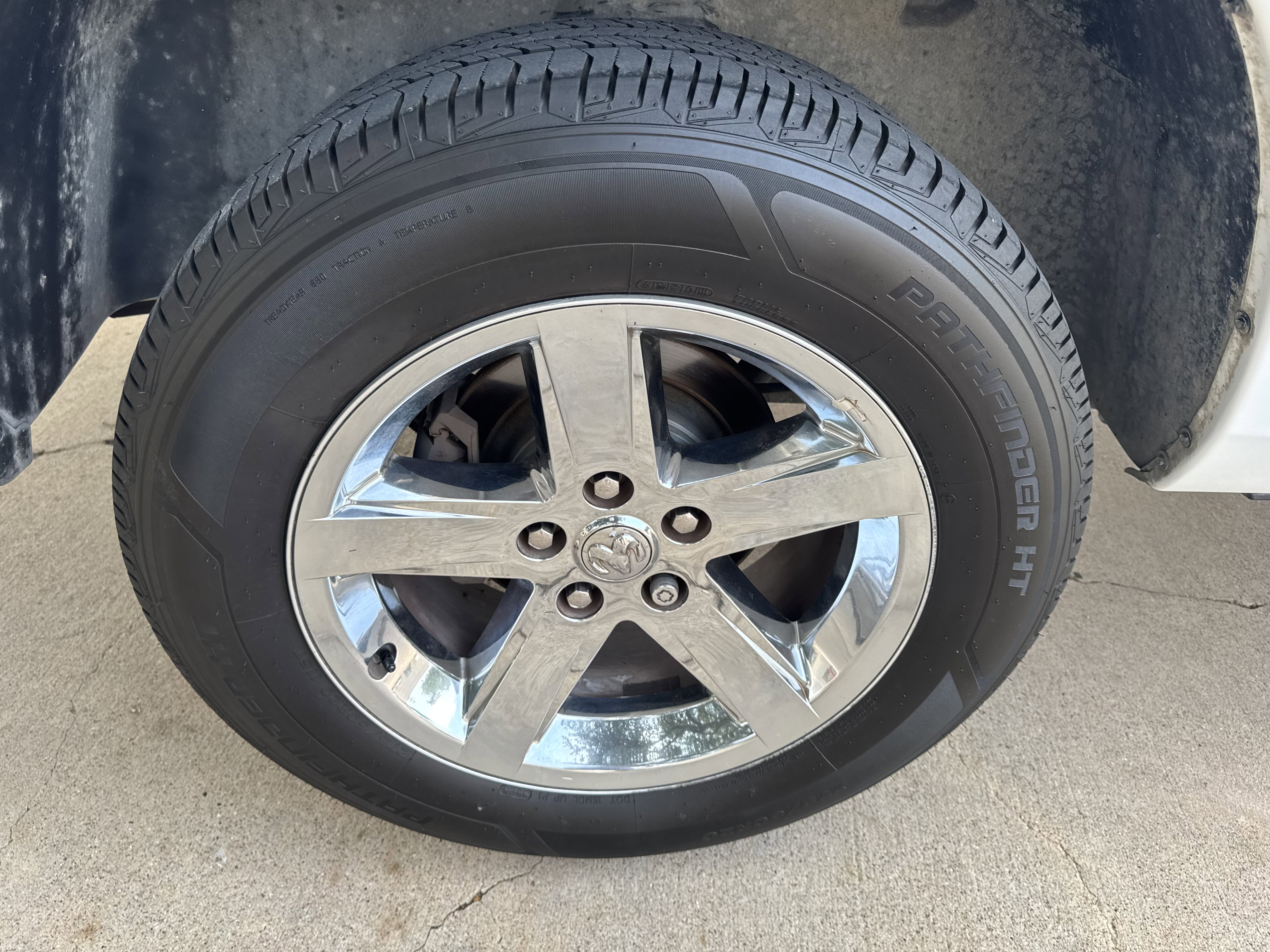 Used 2013 RAM 1500 Express RWD image 11