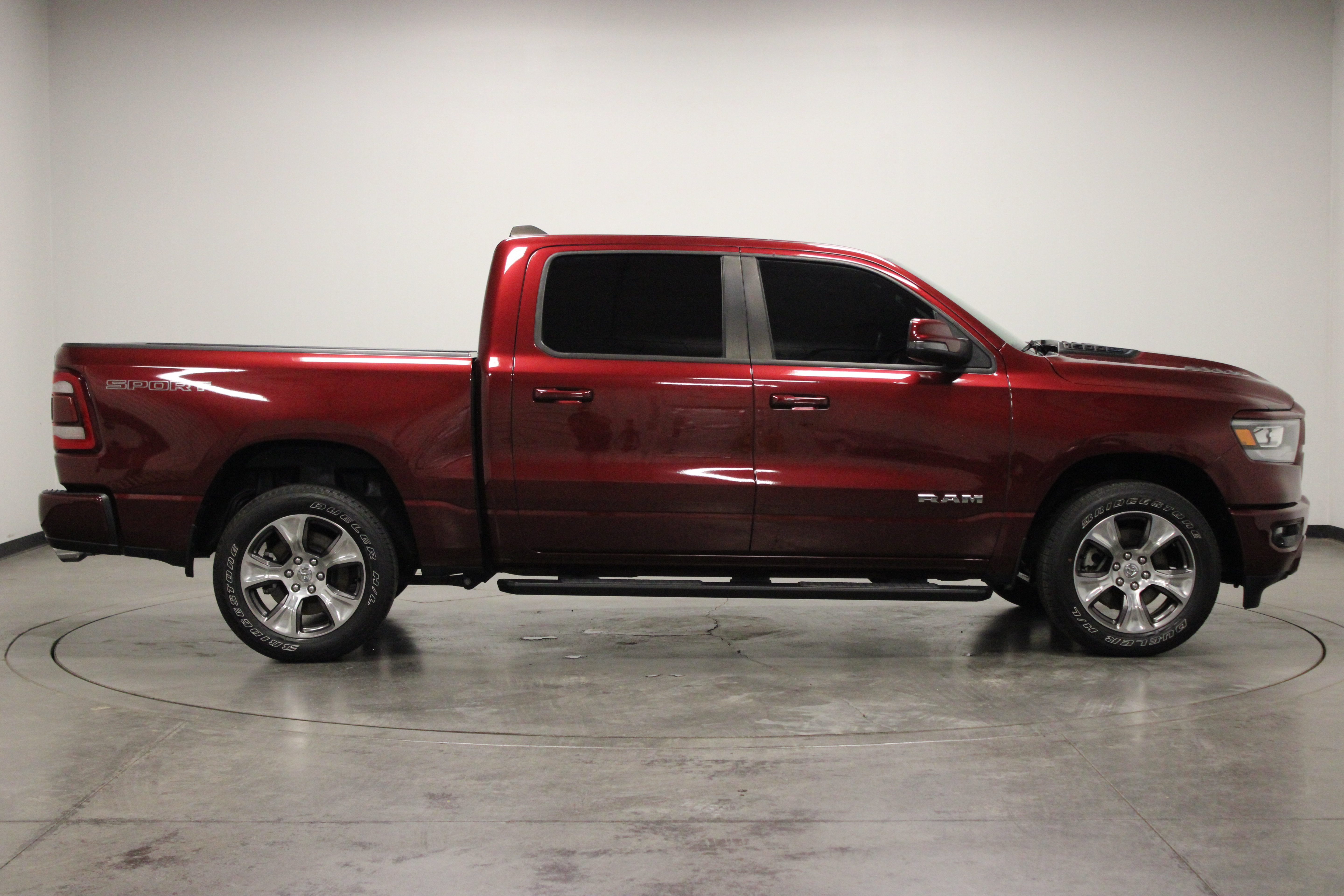 Used 2023 RAM 1500 Laramie RWD image 9