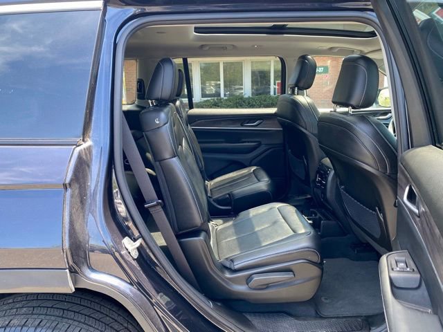 Used 2023 Jeep Grand Cherokee L Limited AWD/4WD image 32