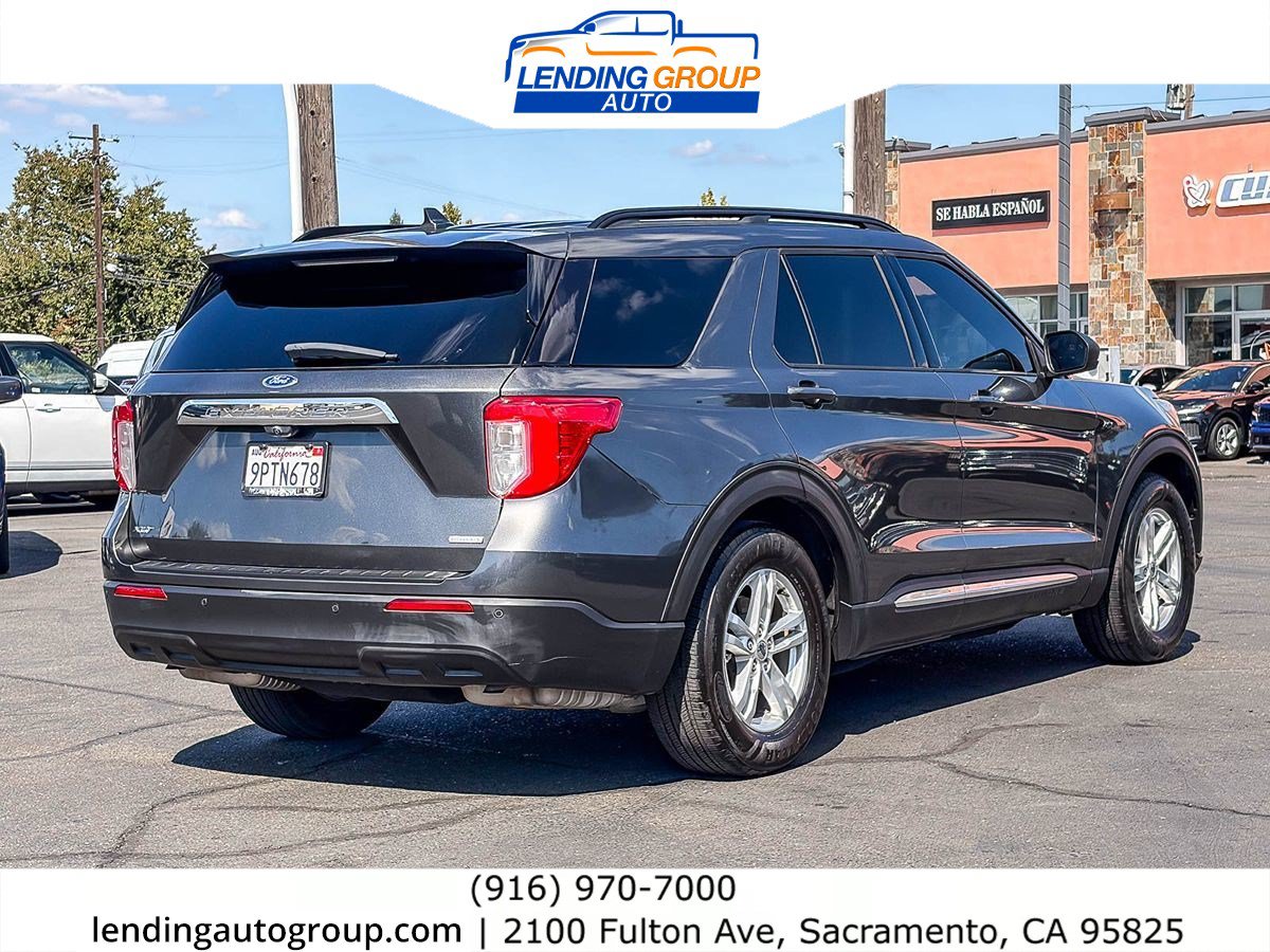 Used 2020 Ford Explorer XLT RWD image 4