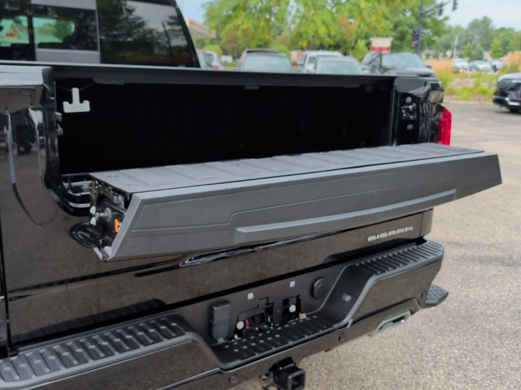 Used 2024 GMC Sierra 1500 Denali w/ Technology Package AWD/4WD image 45