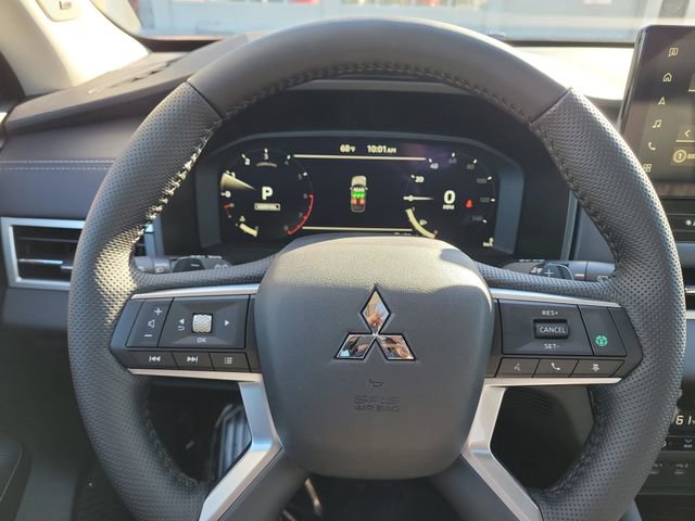 New 2026 Mitsubishi Outlander SEL FWD image 27