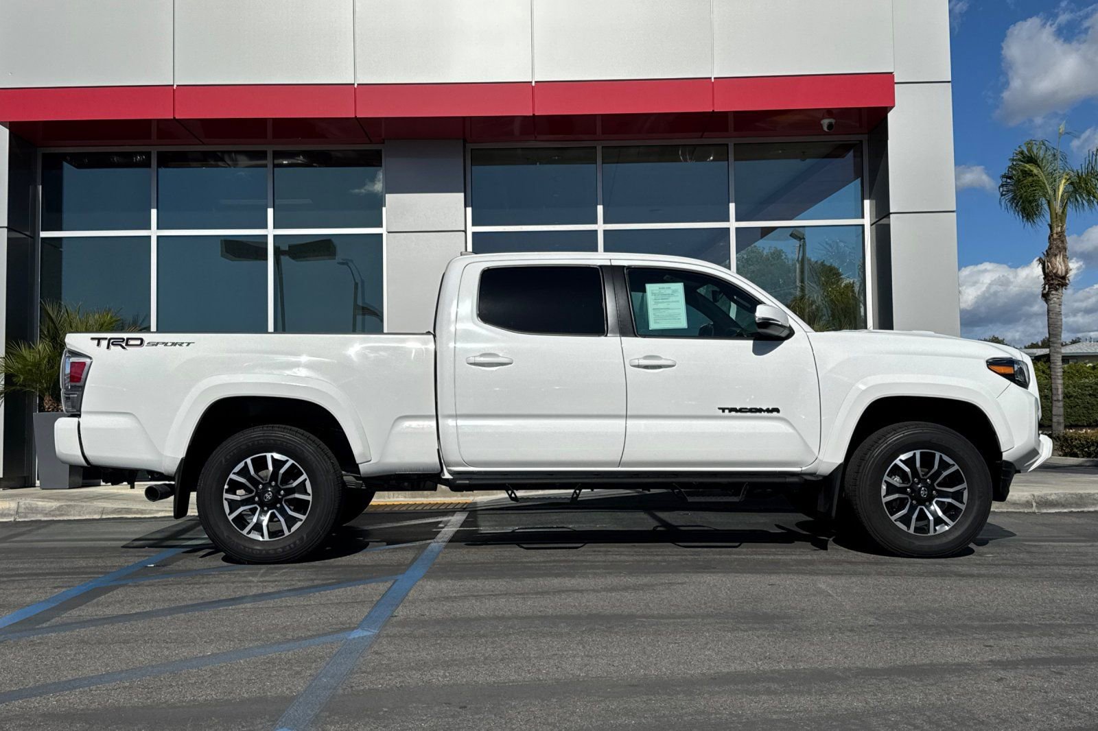 Certified 2023 Toyota Tacoma TRD Sport w/ Black Out Package (TMS) image 4